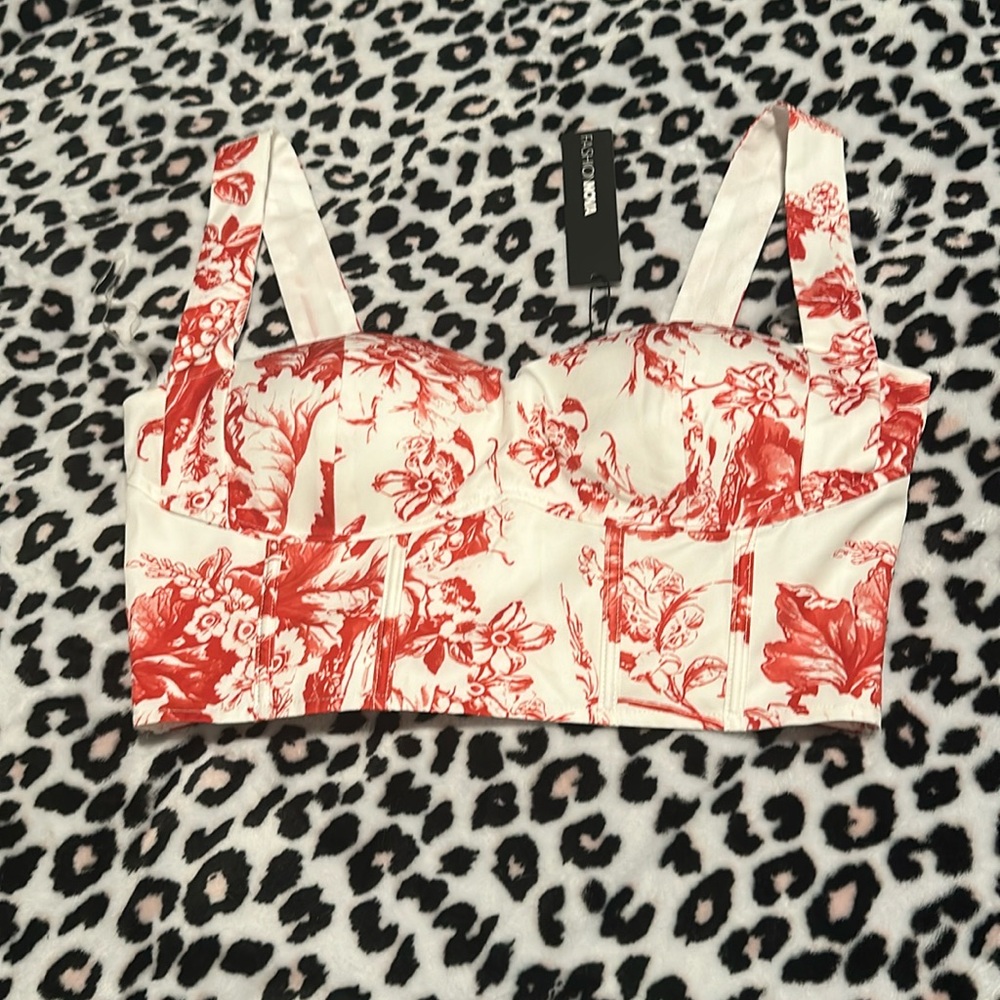 White and rust corset style crop top NWT
